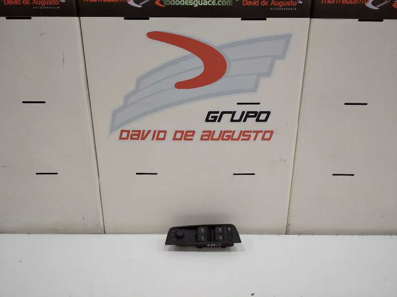 Mando elevalunas delantero izquierdo audi a1 sportback 1.6 tdi