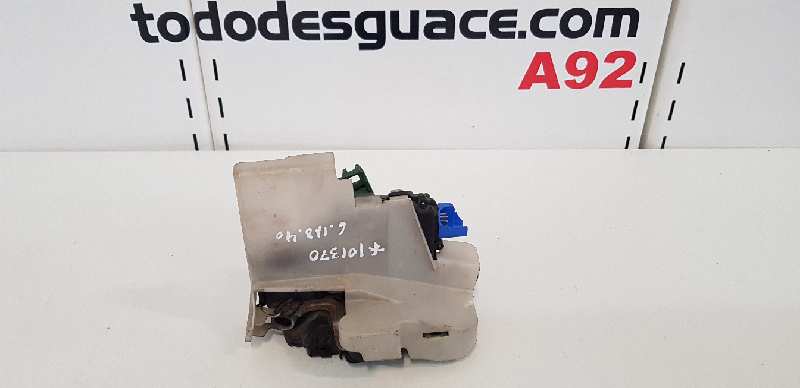  cerradura puerta delantera derecha   » otros... modelos