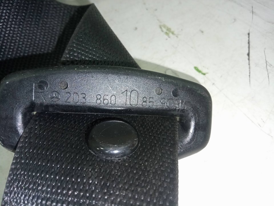 Cinturon seguridad delantero derecho c 200 kompressor (203.745)