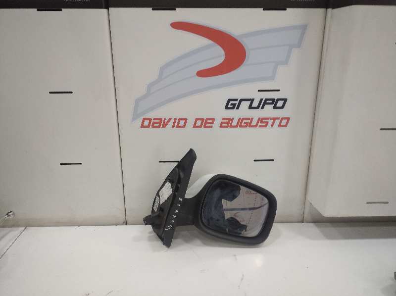 Retrovisor derecho electrico 1.5 dci 70