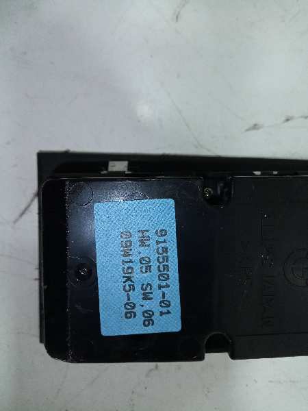 Mando elevalunas delantero izquierdo bmw 3 320 d