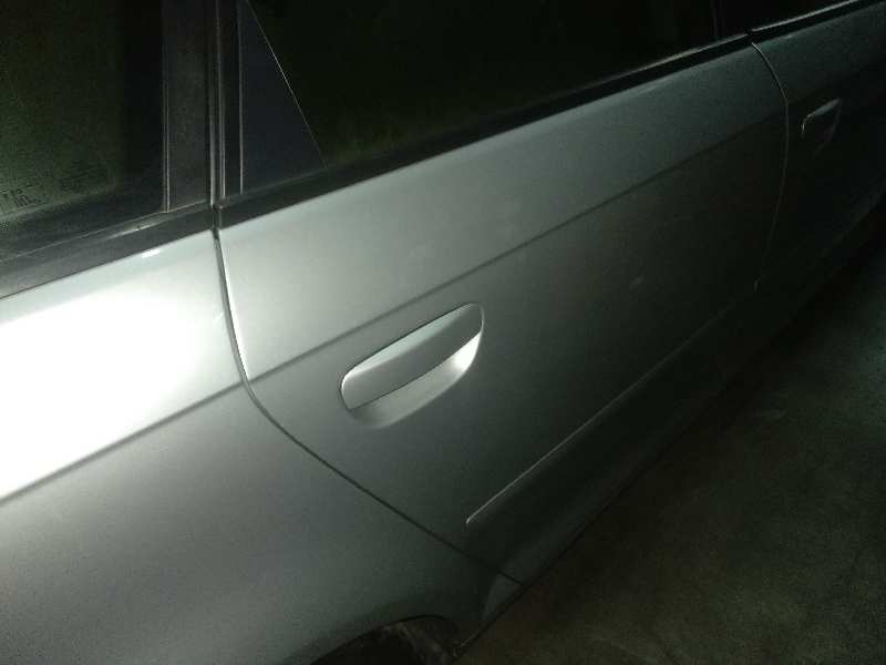  maneta exterior trasera derecha   audi a3 (8p) 2.0 tdi ambiente (dpf) 2.0 tdi
