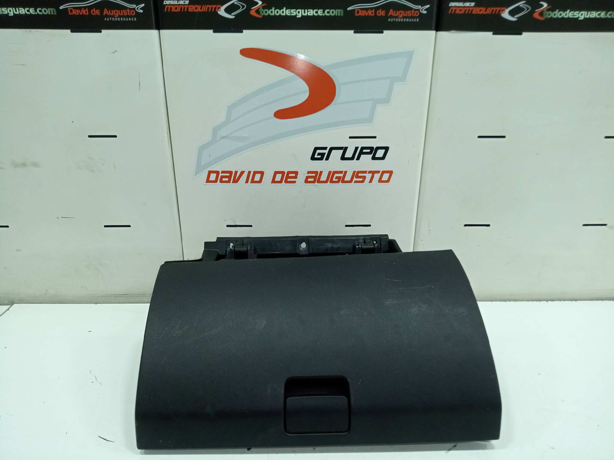 Guantera opel antara 2.2 cdti 4x4