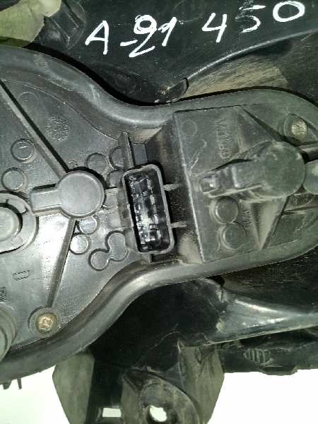 Piloto trasero derecho nissan primera hatchback 1.9 dci