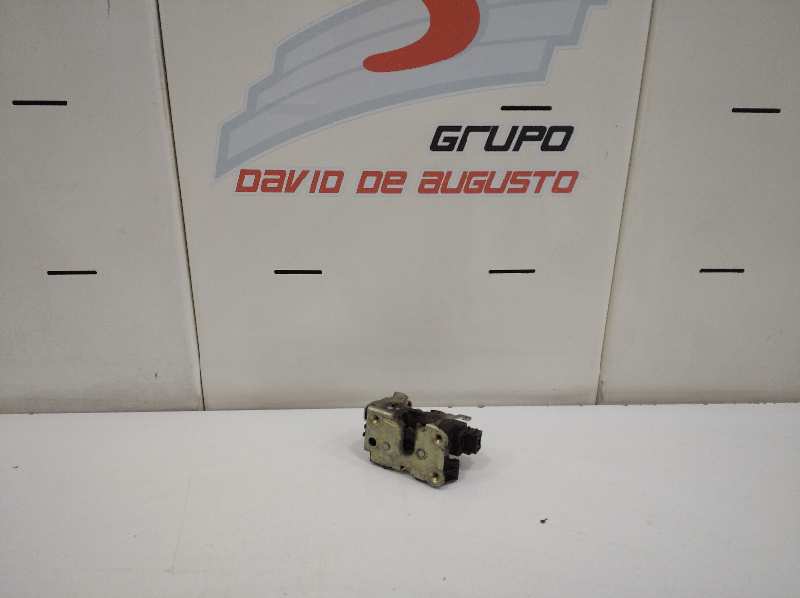 Cerradura puerta delantera derecha suzuki baleno ranchera familiar 1.9 td (sy419)
