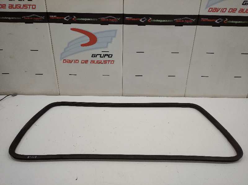 Goma contorno luna custodia seat marbella 0.9