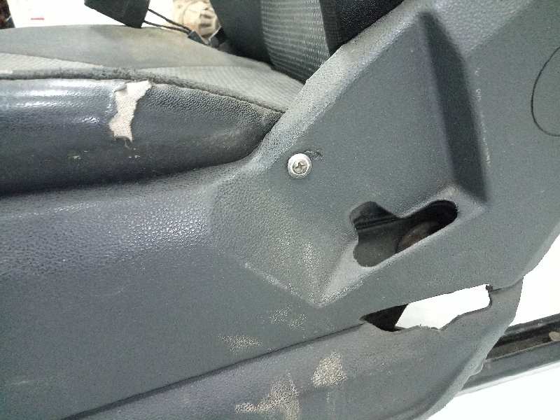 Asiento delantero izquierdo mercedes sprinter 02.00  caj