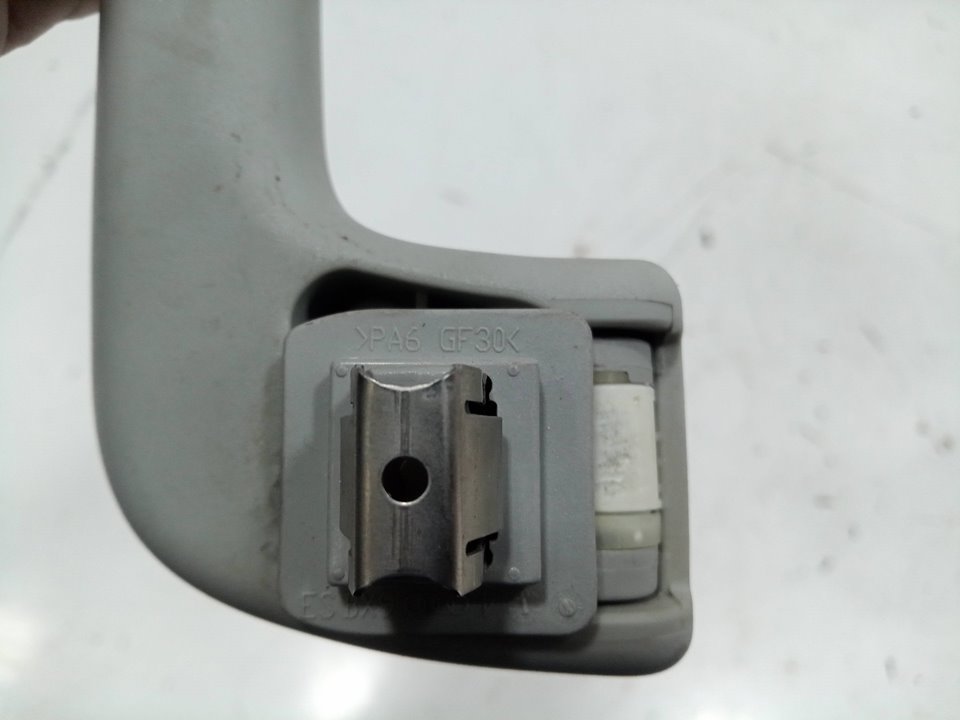 Maneta interior trasera derecha audi q3 (8ug) attraction     