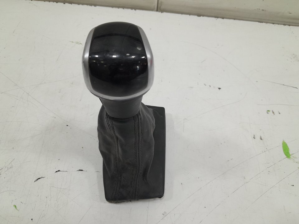 Pomo palanca cambio audi q3 (8ug) attraction     