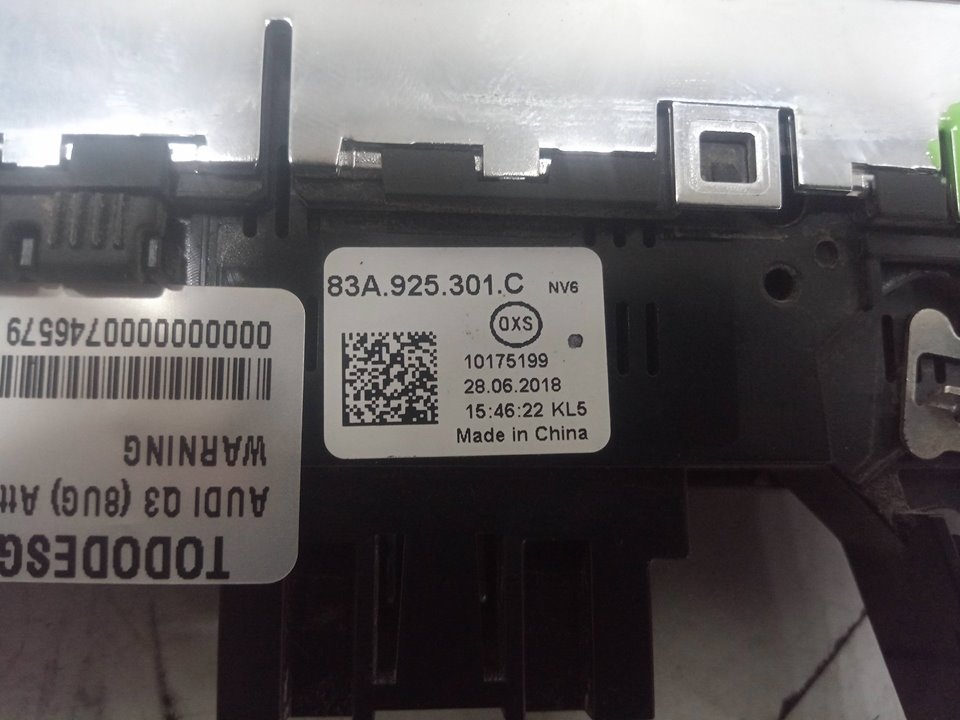 Warning audi q3 (8ug) attraction     