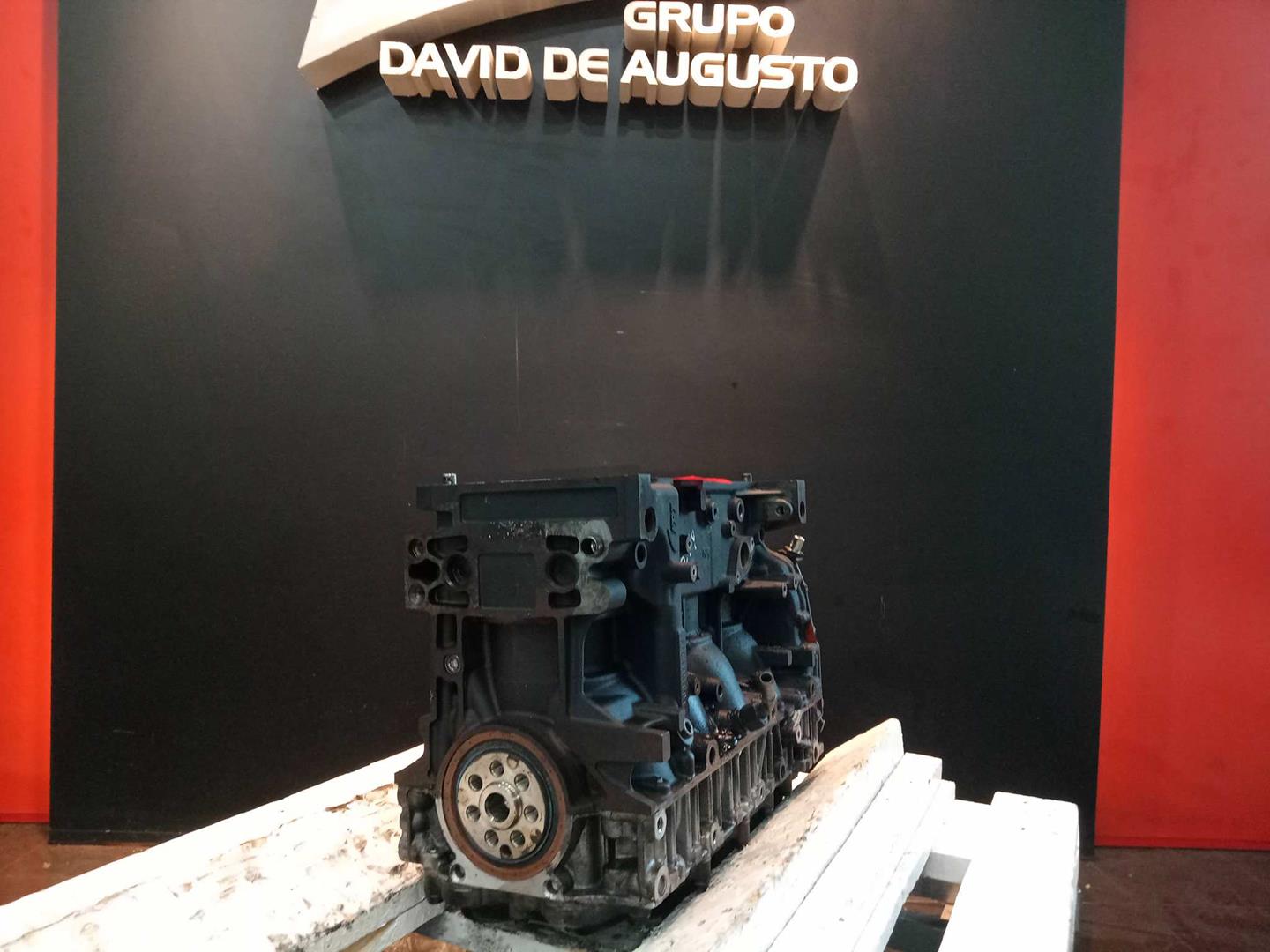 Bloque iveco 35c14 plataforma elevado