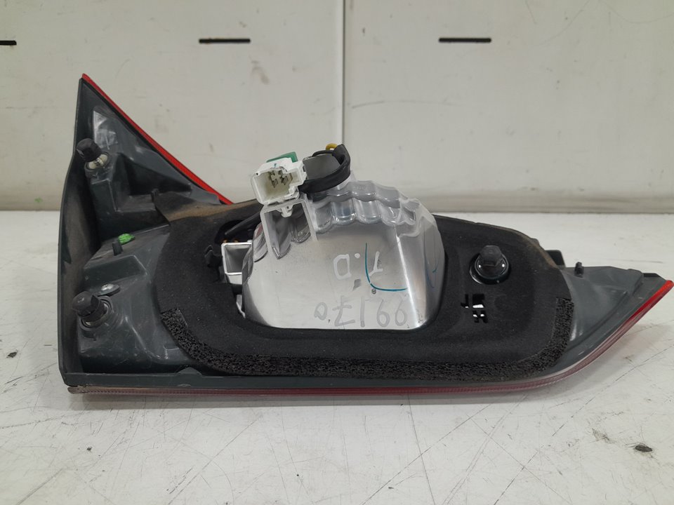 Piloto interior trasero derecho toyota auris 1.8 hybrid (zwe150_)