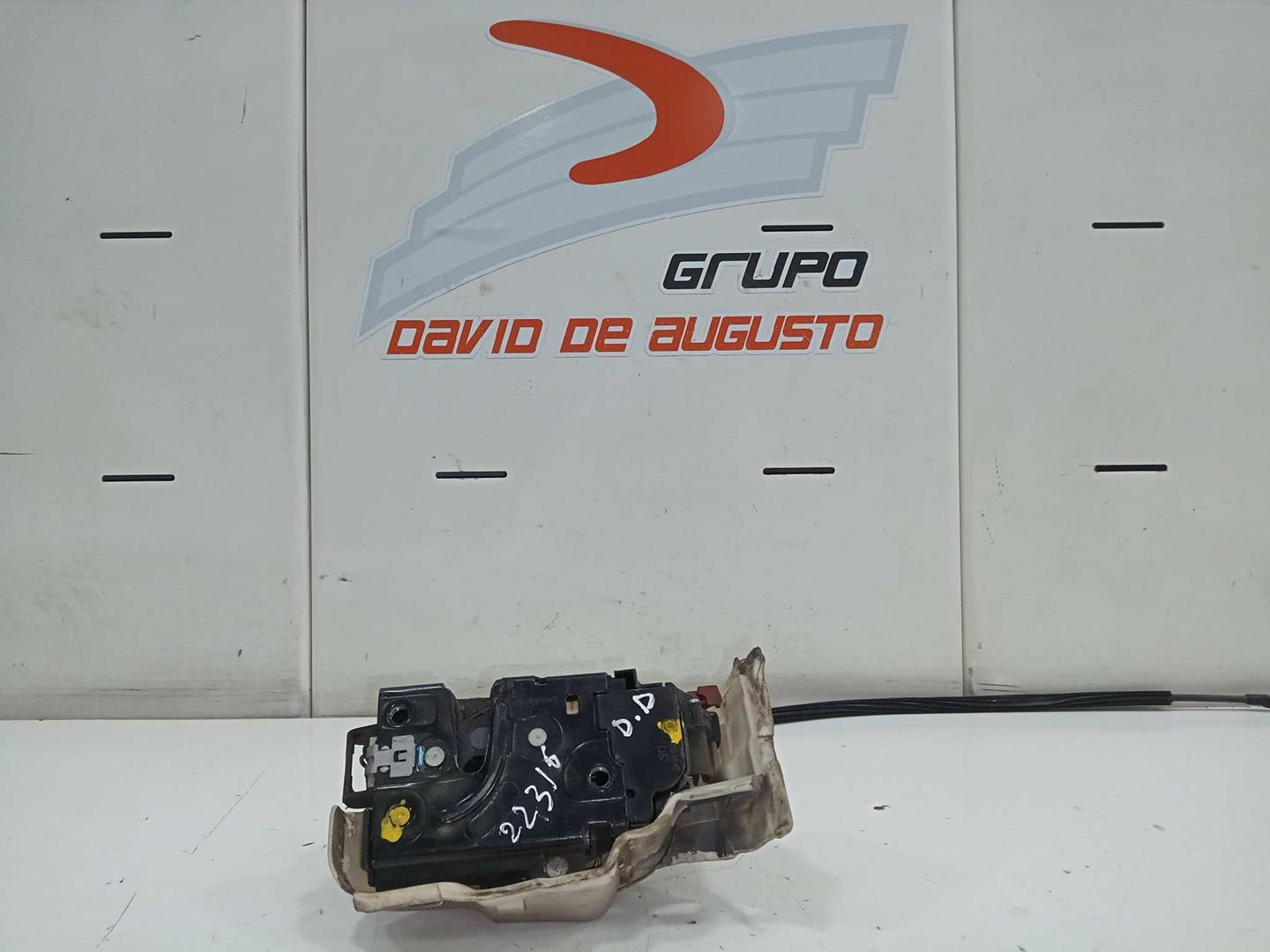 Cerradura puerta delantera derecha volkswagen golf v berlina (1k1