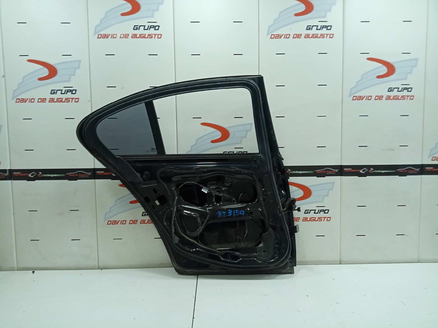 Puerta trasera izquierda bmw 5 530 d