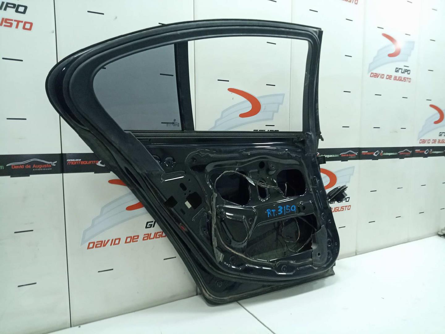 Puerta trasera izquierda bmw 5 530 d