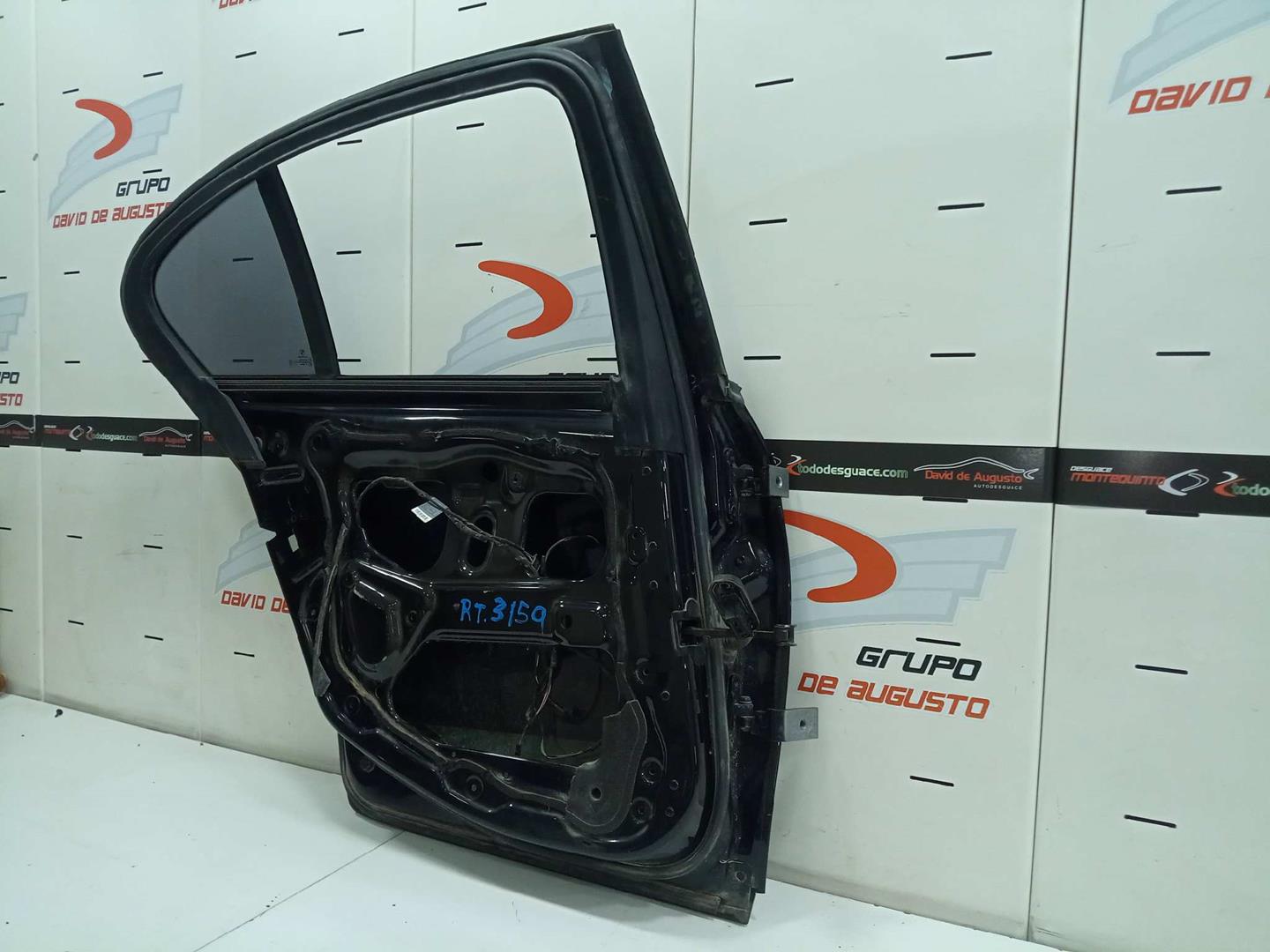 Puerta trasera izquierda bmw 5 530 d