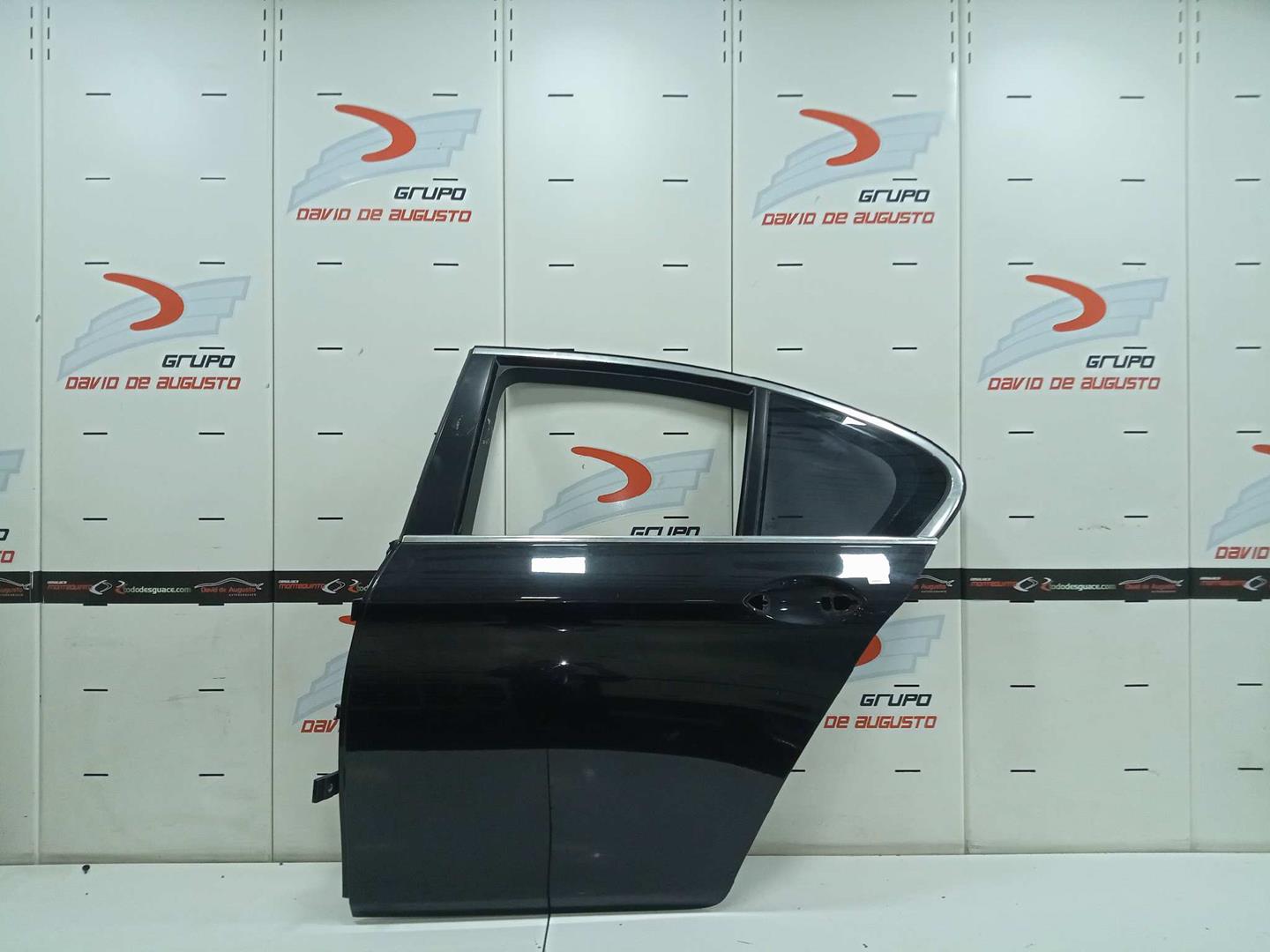 Puerta trasera izquierda bmw 5 530 d