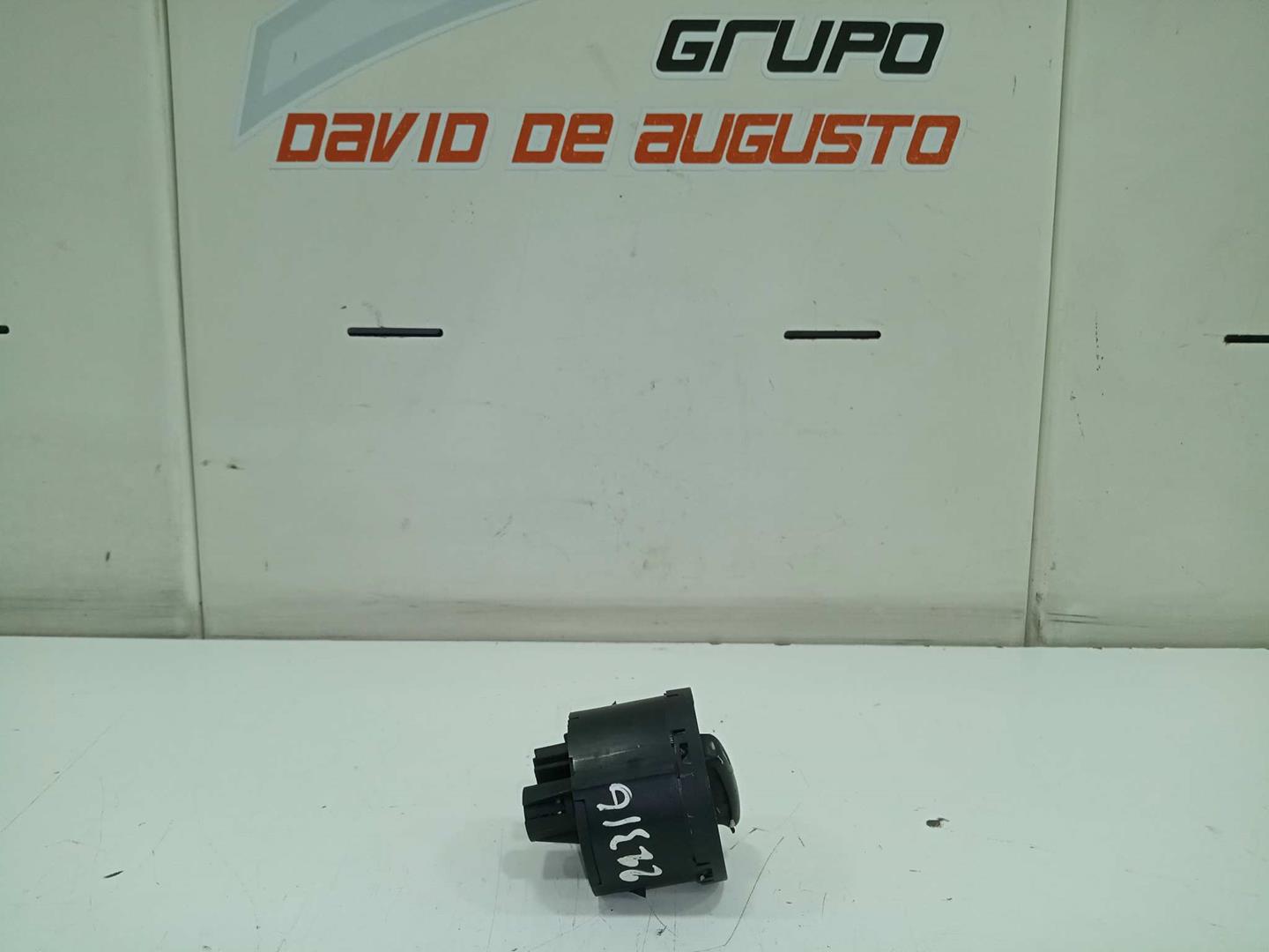 Mando luces volkswagen golf v berlina (1k1