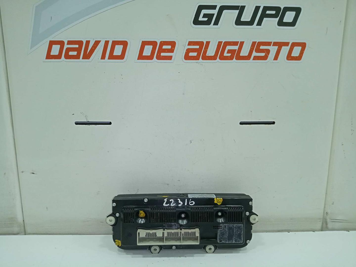 Mando climatizador volkswagen golf v berlina (1k1