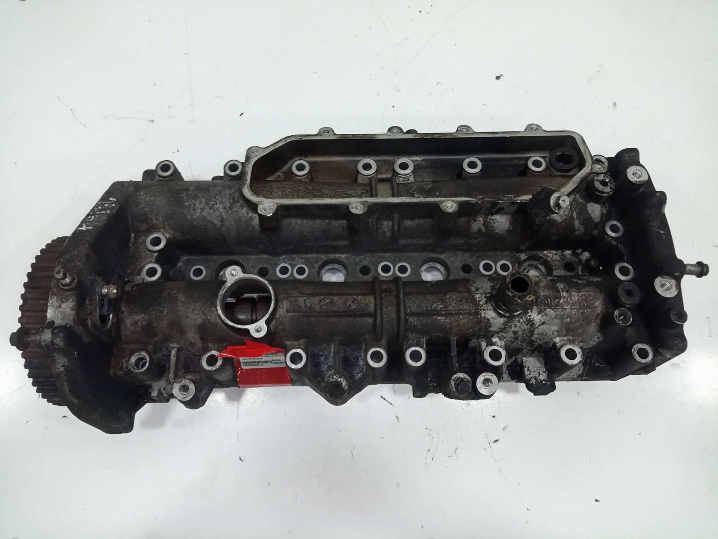 Tapa balancines iveco 35c14 plataforma elevado