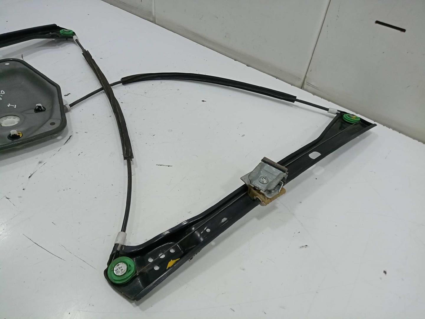 Elevalunas delantero izquierdo volkswagen golf v berlina (1k1