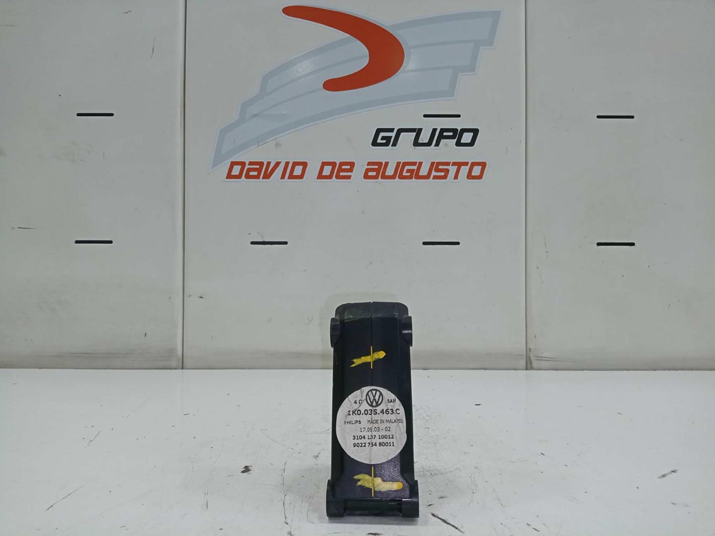 Amplificador de sonido derecha volkswagen golf v berlina (1k1