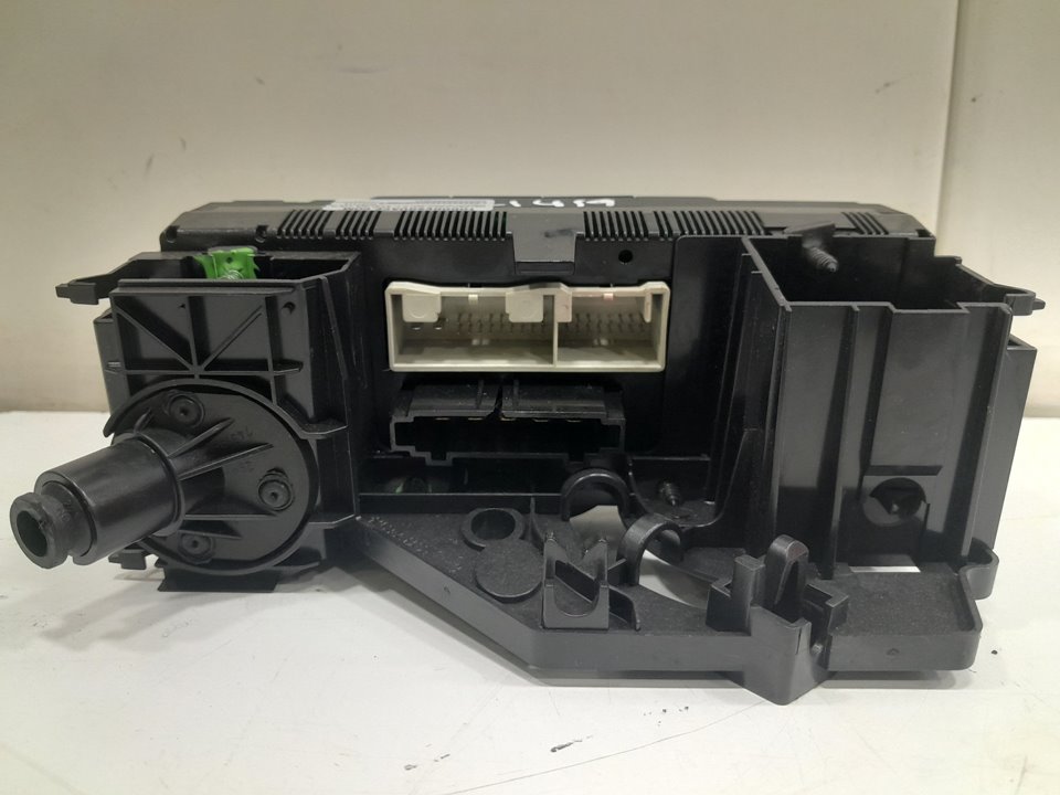 Mando calefaccion /  aire acondicionado volkswagen golf v berlina (1k1