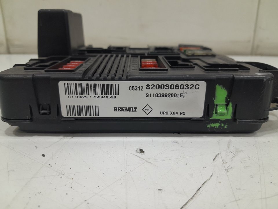 Caja reles / fusibles 1.5 dci (jm1e)