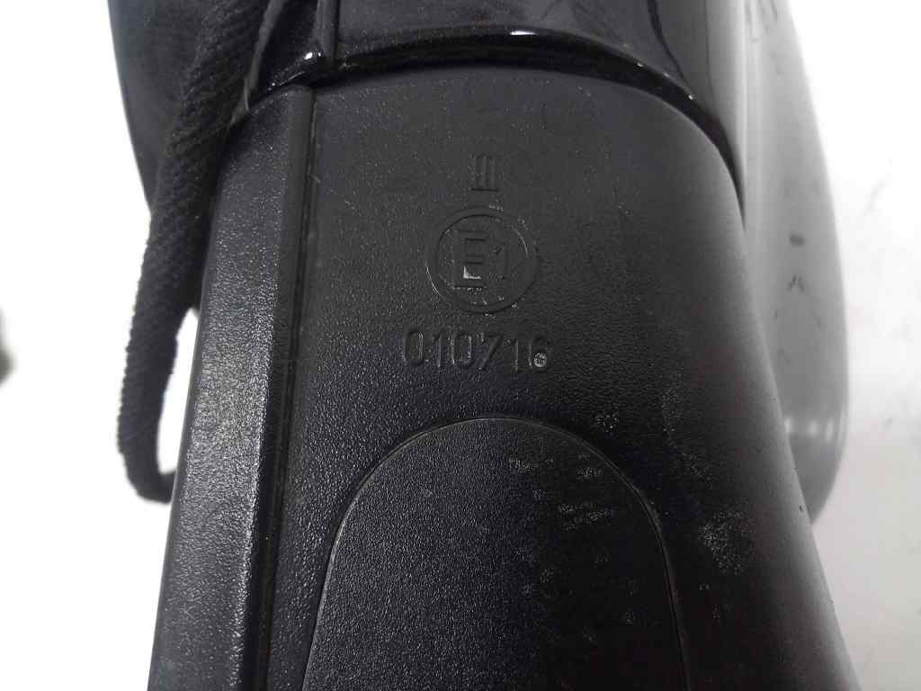 Retrovisor derecho porsche cayenne s 4.5