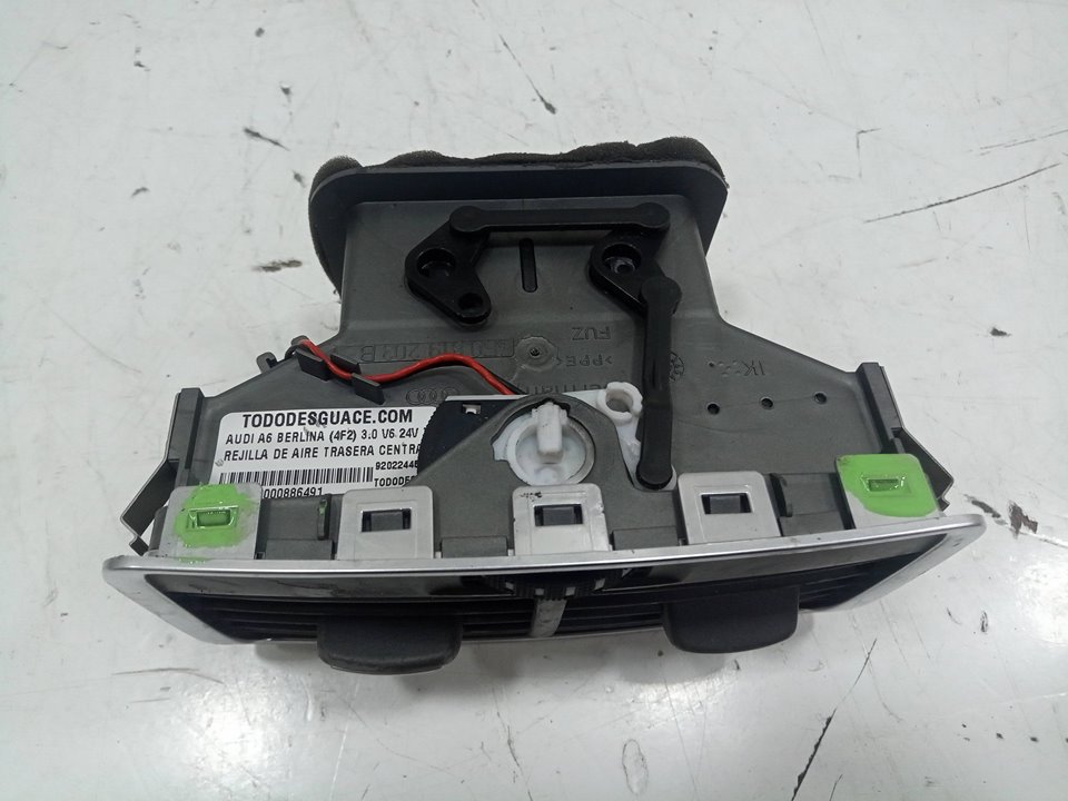 Rejilla de aire trasera central audi a6 3.0 tdi quattro