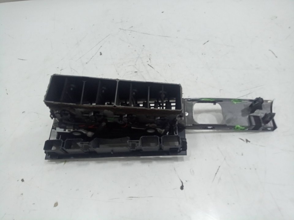 Rejilla de aire central audi a6 3.0 tdi quattro