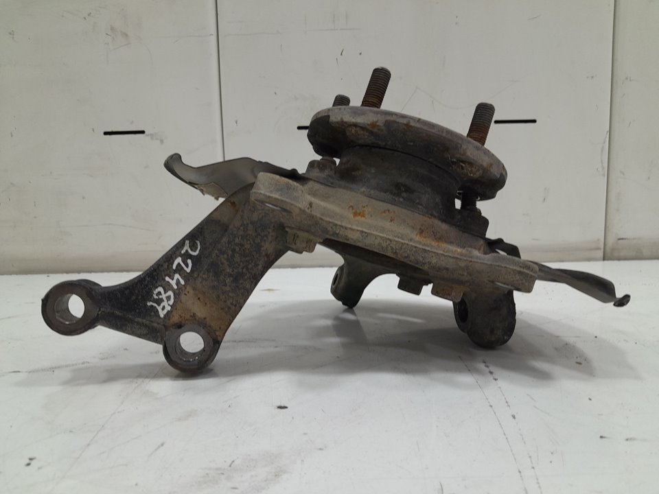 Mangueta delantera izquierda toyota rav 4 iii 2.2 d 4wd (ala30_)