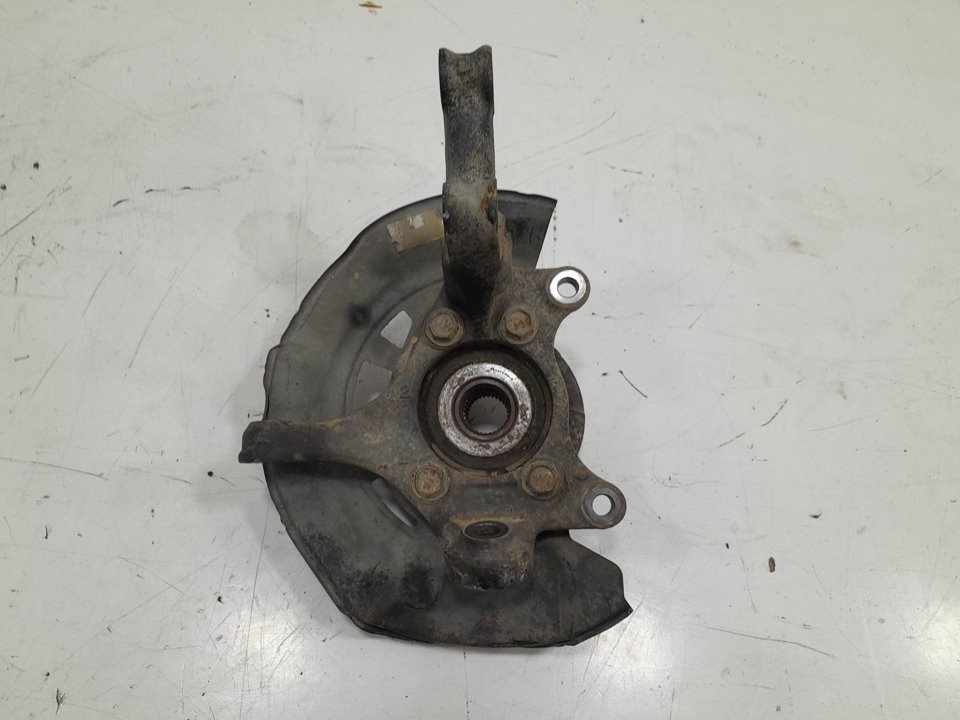 Mangueta delantera izquierda toyota rav 4 iii 2.2 d 4wd (ala30_)