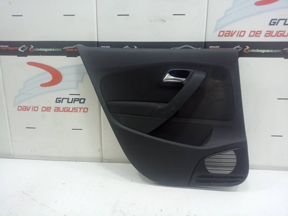 Guarnecido puerta trasera izquierda volkswagen polo 1.4 (6r1)