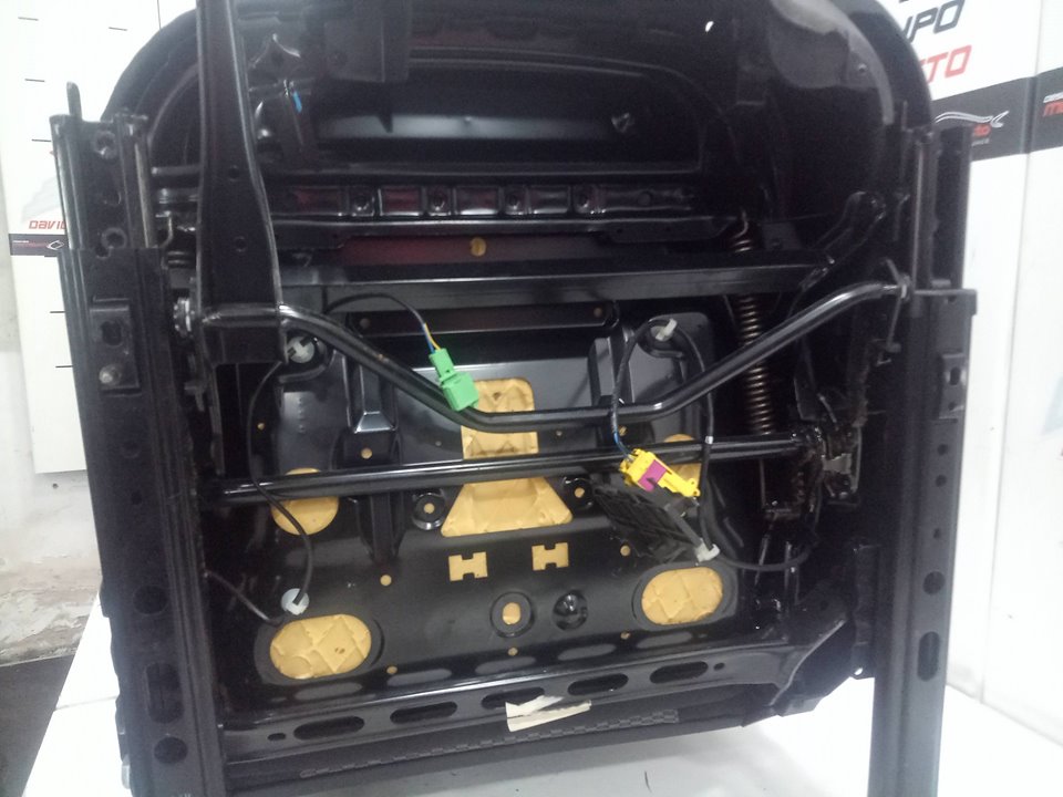 Airbag lateral trasero derecho volkswagen polo 1.4 (6r1)