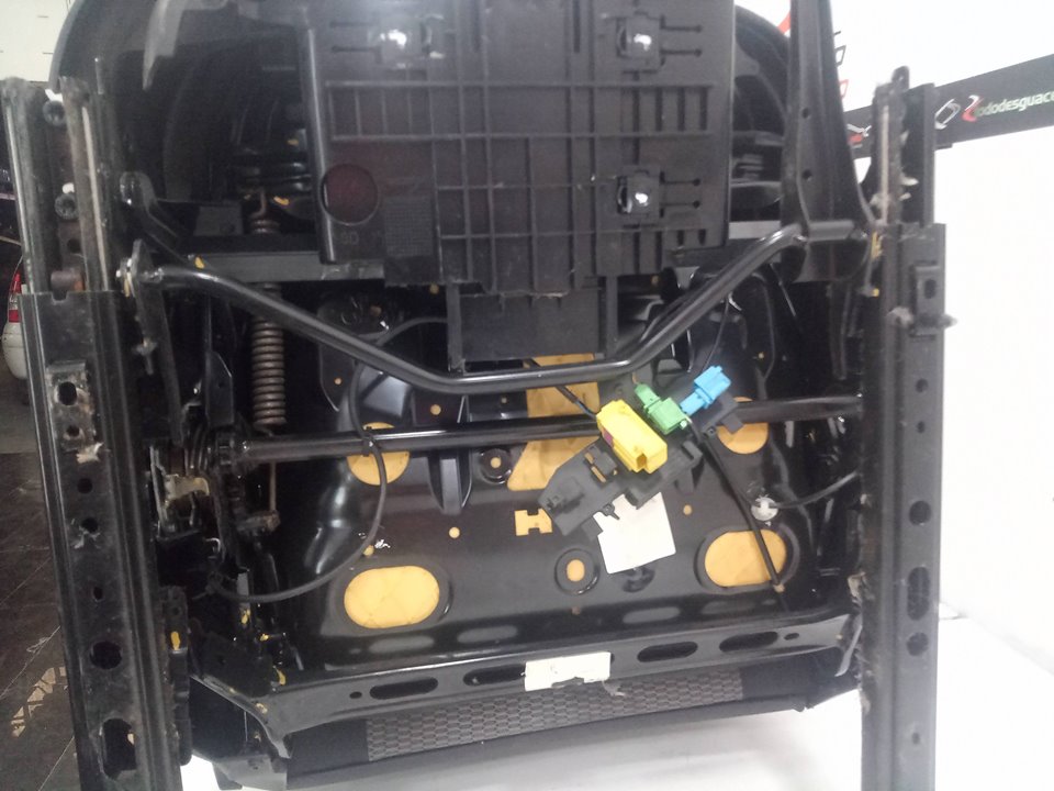 Airbag lateral trasero derecho volkswagen polo 1.4 (6r1)