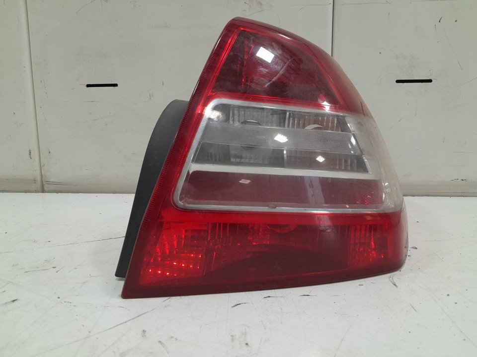 Piloto trasero derecho renault megane ii ranchera familiar 