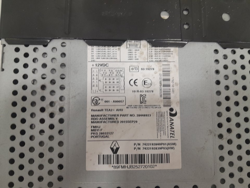 Sistema audio / radio cd renault t 460 dti 11 460 euro 