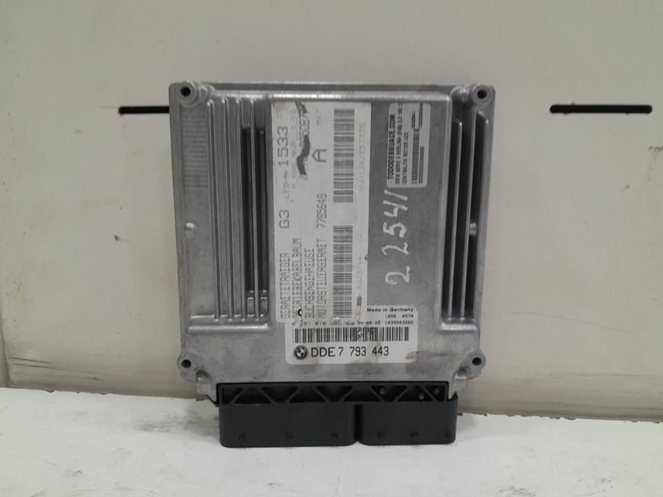 Centralita motor uce bmw 3 320 d