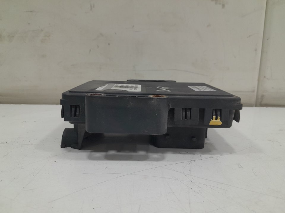 Unidad de control airbag mercedes actros 23 2  ejes 