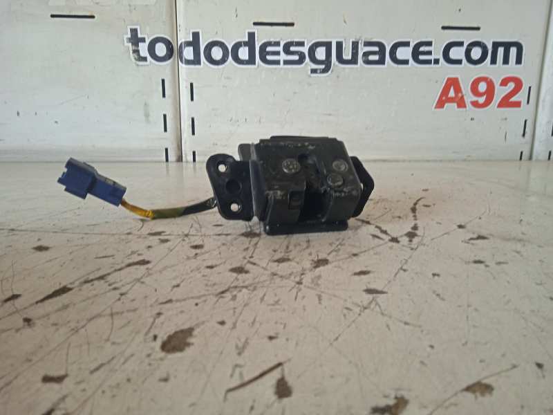 Cerradura puerta delantera derecha toyota yaris 1.4 d4d (nlp90_)