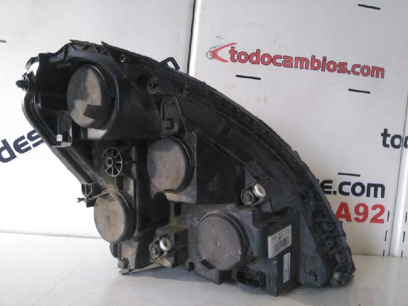  faro izquierdo   iveco daily pr doppelkabine 35 c... radstand 3750 3.0 diesel