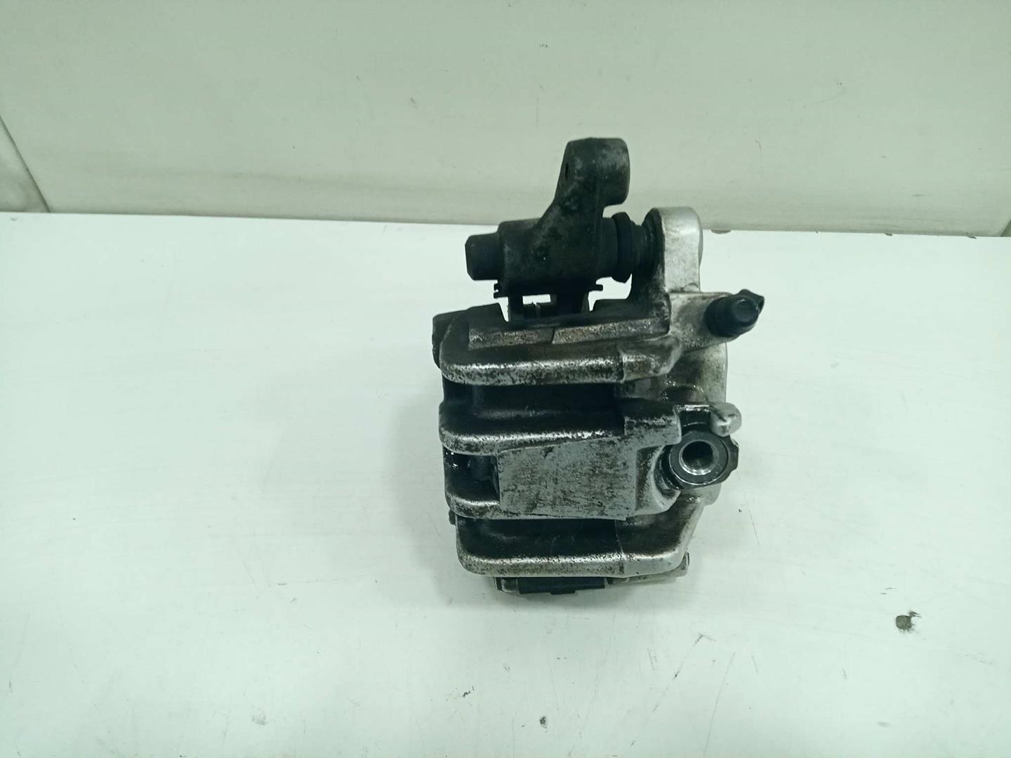 Pinza freno delantera derecha suzuki burgman 650 burgman 650