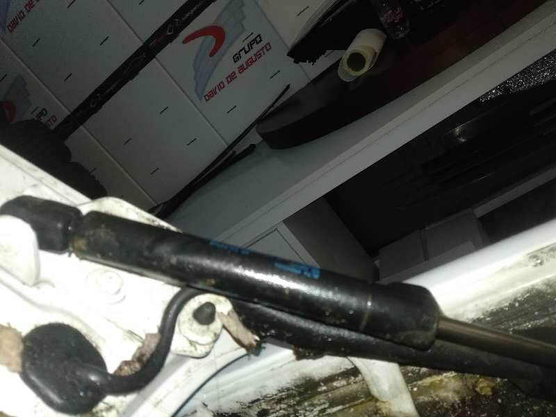 Amortiguadores maletero / porton peugeot 306 1.9 d