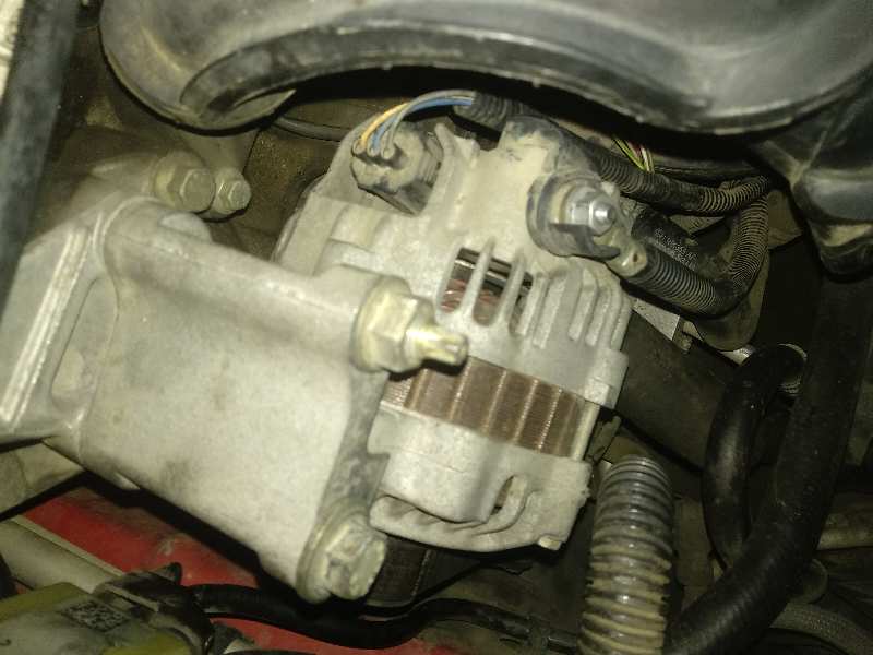 Alternador ford fiesta v 1.4 16v