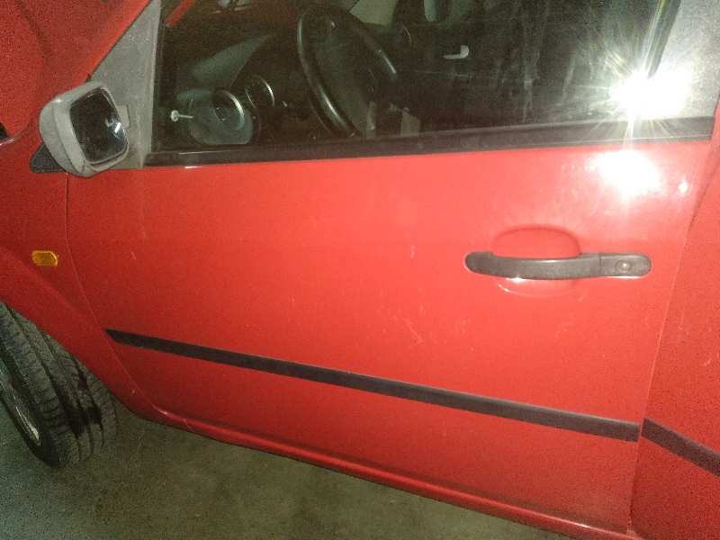 Bombin puerta delantera izquierda ford fiesta v 1.4 16v