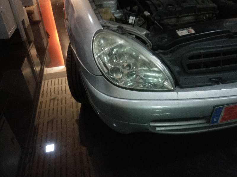 Faro derecho 1.6 16v