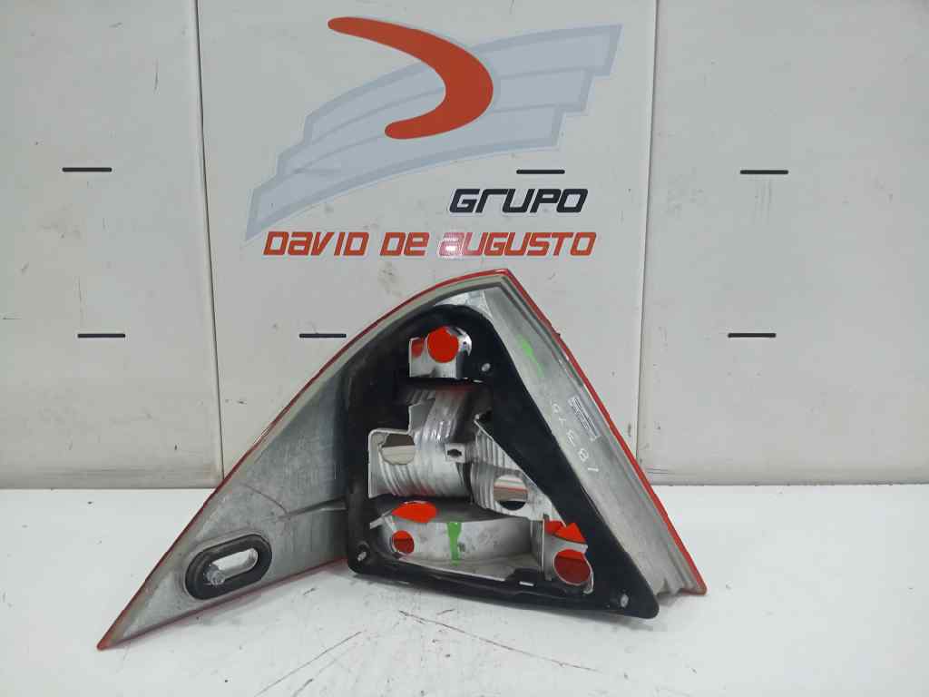 Piloto trasero derecho mercedes-benz clase c c 200 kompressor (203.045)