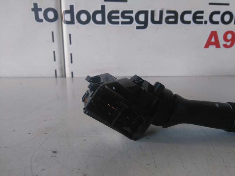Mando limpia toyota auris 1.4 d4d (nde150_)