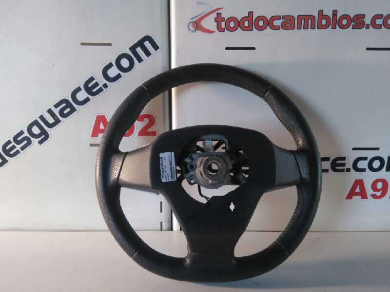 Volante toyota auris 1.4 d4d (nde150_)